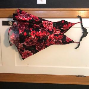 Red rose homecoming dress, worn once, size 1